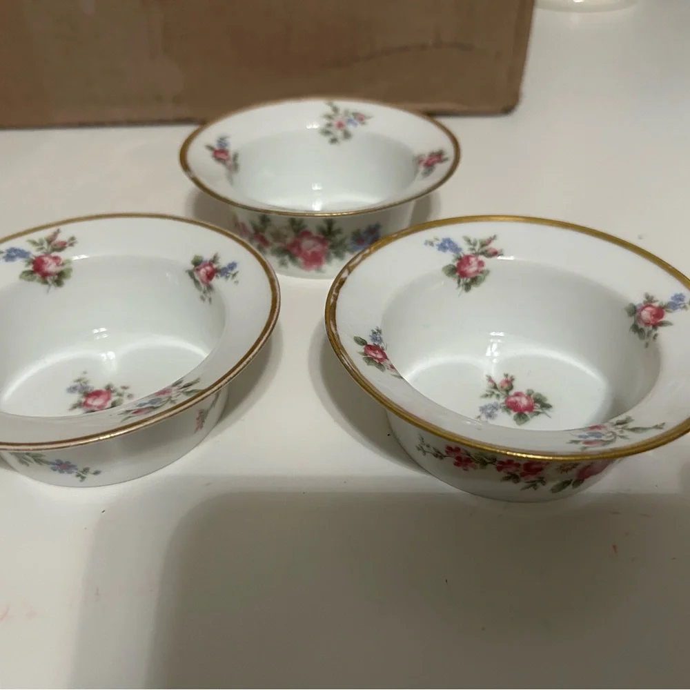 GDA Limoges Ramekin Bowls with Pink Rose Design and Gold Rim France